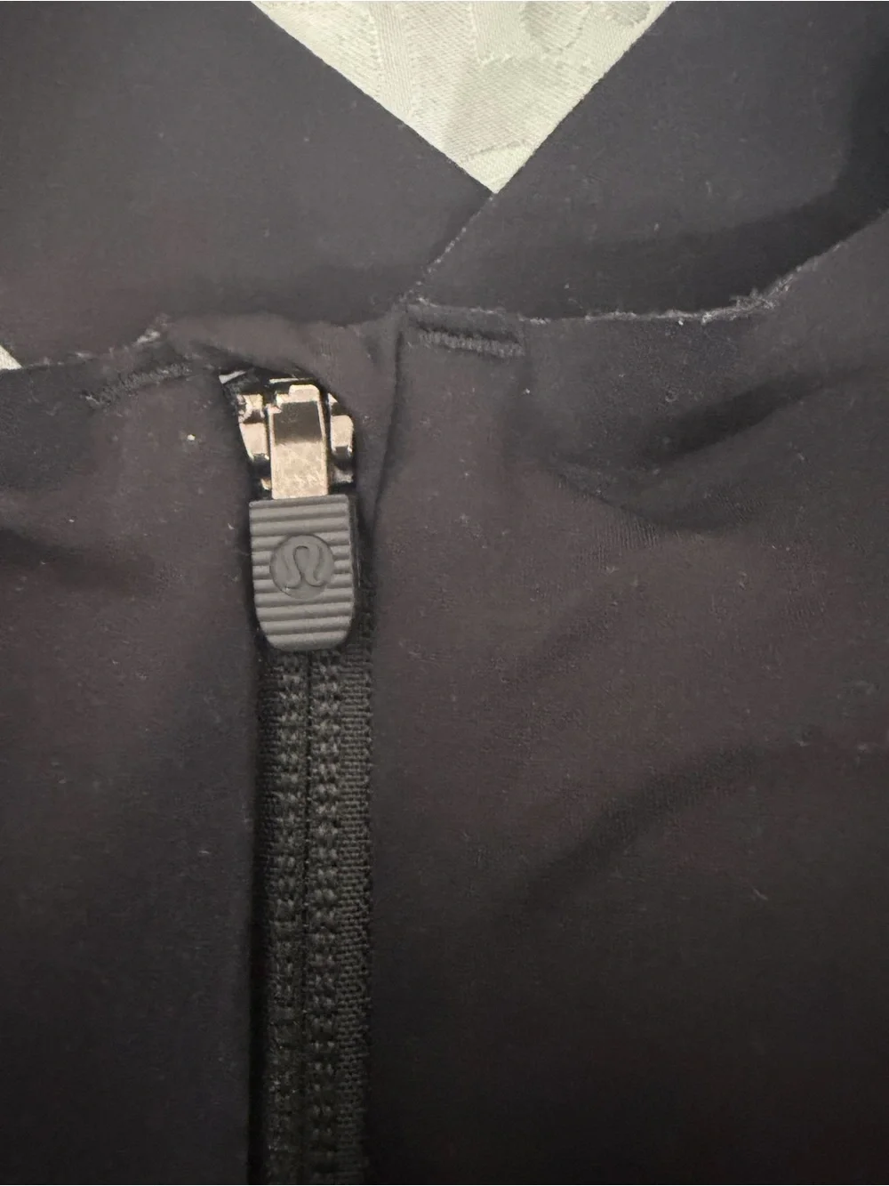 lululemon athletica Enlite Black Cross-Back Sports Bra front zip up